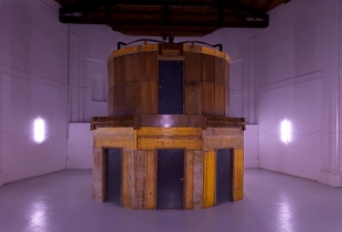 La rotonda, 2010,   h 640  655x655 cm, mixed materials, Centro Arti Visive Pescheria Pesaro