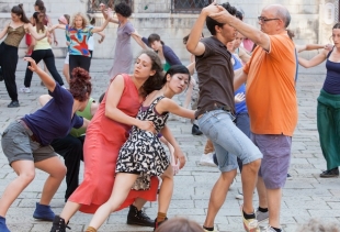 Agora' Tutti, c. Virgilio Sieni, courtesy photo La Biennale/Akiko Miyake