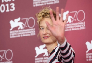 Alba Rohrwacher, photo call at Venice 70