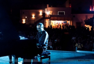 Accursio Cortese performing at Piano