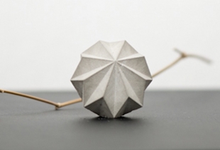 Rok by Desinere (concrete paperweight)