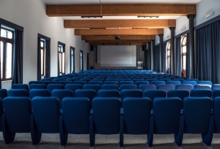 VID: the main auditorium refurbished by LCF