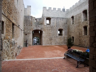 Castello Monforte (CB), Molise