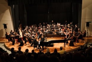 FVG Mitteleuropa Orchestra, courtesy photo Glauco Comoretto, Fondazione la Biennale di Venezia SPA<br />
